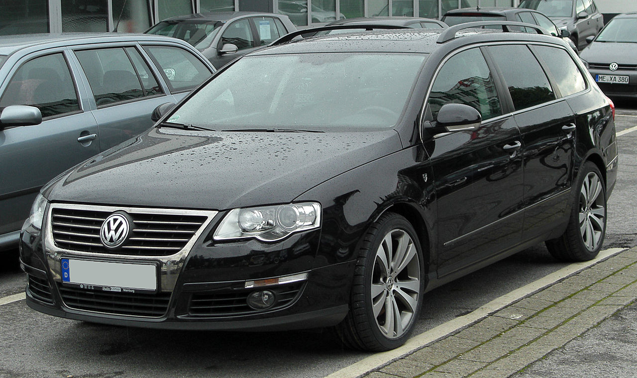 VOLKSWAGEN PASSAT